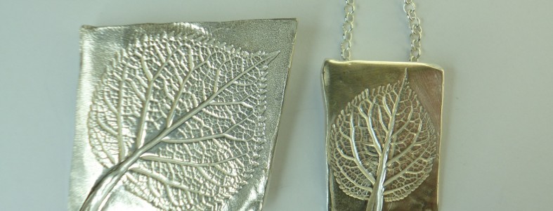 Hydrangea leaf brooch:pendant
